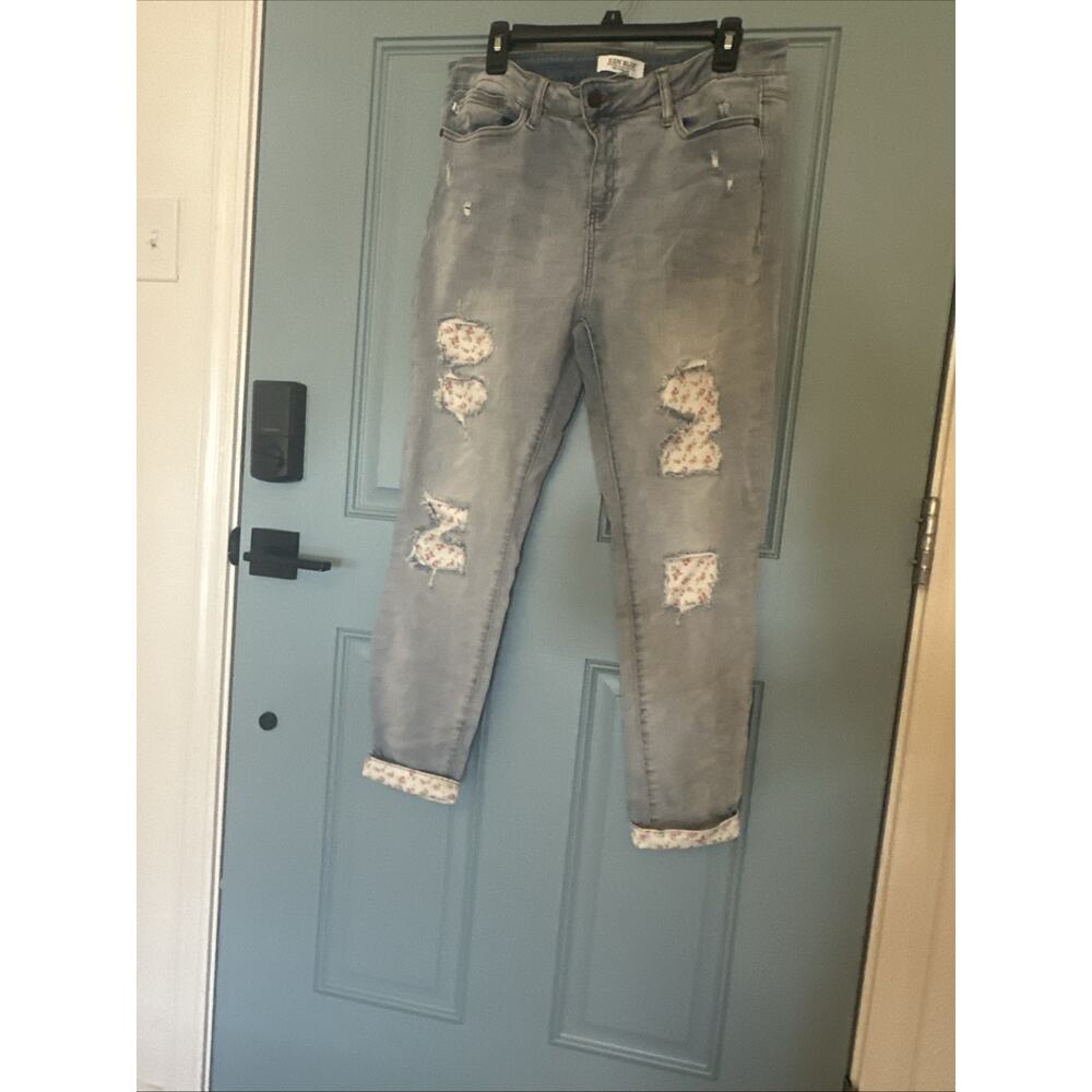Judy Blue Light Blue Distressed Skinny Jeans with Floral Patchwork - Picture 11 of 13